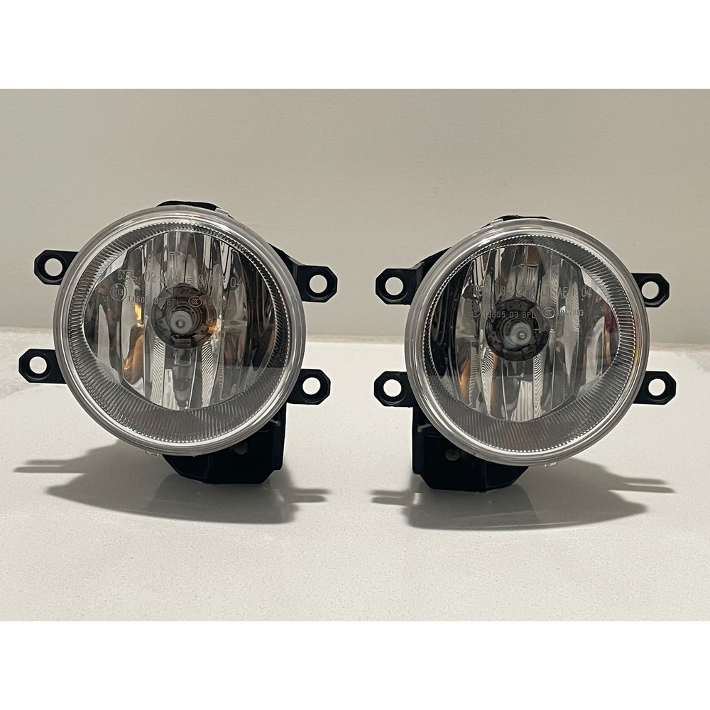 OEM Toyota Tundra Fog Lights Pair Left Right Front Bumper Driving Lamps H16